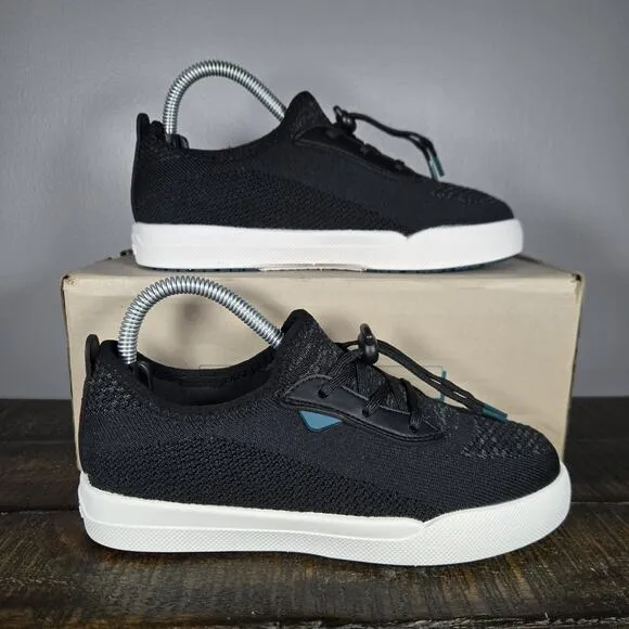 Vessi Weekend Sneaker Kids Size J2 Waterproof Shoes Sneakers Black White