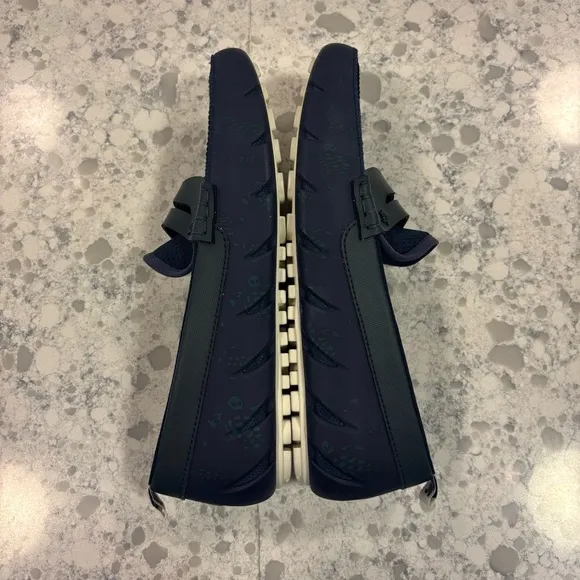 VILEBREQUIN Men’s Solid Waterproof Shoes In Navy Blue, Size 9