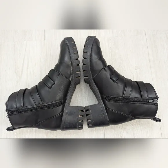Vimoda Black high-heeled ankle boots with buckles Zippers Woman's Size 8.5