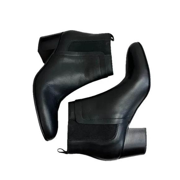 VINCE Boots 8.5 M Black Hallie Leather Ankle Chelsea Bootie Women’s NIB