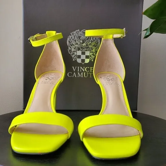 VINCE CAMUTO ANKLE STRAP
