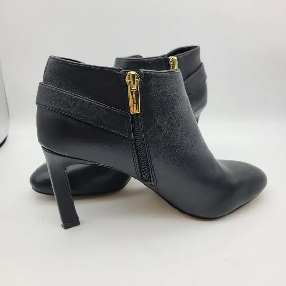 Vince Camuto Bootie Boots Women Lokarie Black Leather Buckle Ankle heel sz 7.5