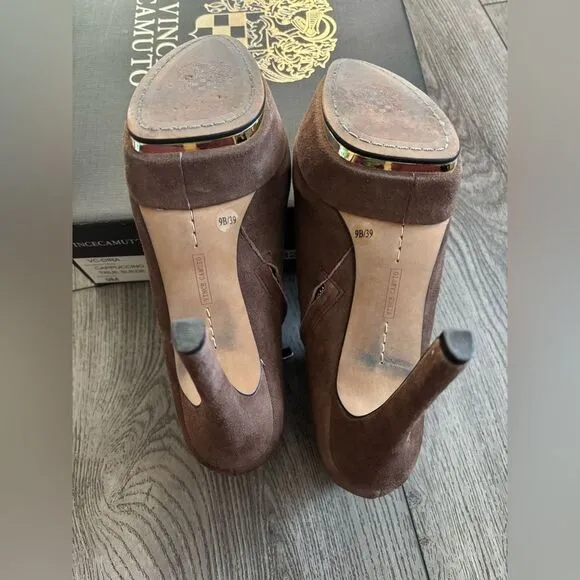 Vince camuto cappuccino true suede ankle heel boots