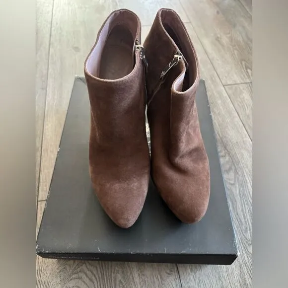 Vince camuto cappuccino true suede ankle heel boots