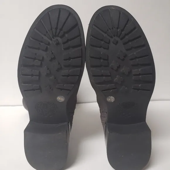 Vince Camuto Leather shoes