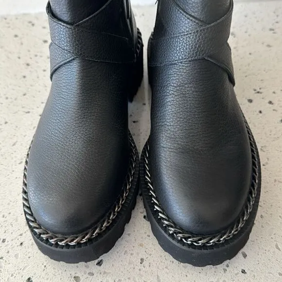 Vince Camuto Messtia Black Leather Moto Combat Boots Lug Sole Women’s Size 5.5