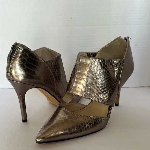 Vince Camuto Metallic Snake Print Cutout Heels - Size 8.5M - Pewter