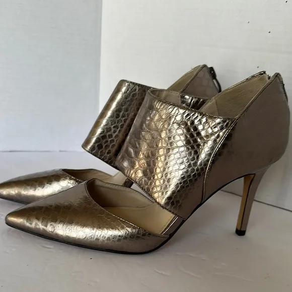Vince Camuto Metallic Snake Print Cutout Heels - Size 8.5M - Pewter