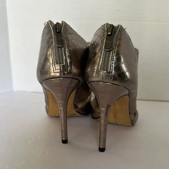 Vince Camuto Metallic Snake Print Cutout Heels - Size 8.5M - Pewter
