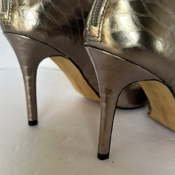 Vince Camuto Metallic Snake Print Cutout Heels - Size 8.5M - Pewter