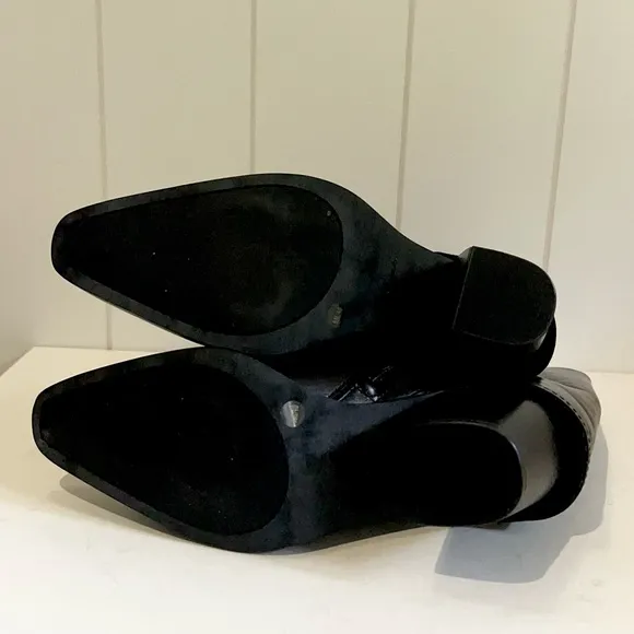Vince Camuto NWOT Alolison Mid-Calf  heeled boots  leather size 9 Black