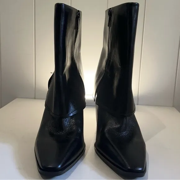 Vince Camuto NWOT Alolison Mid-Calf  heeled boots  leather size 9 Black