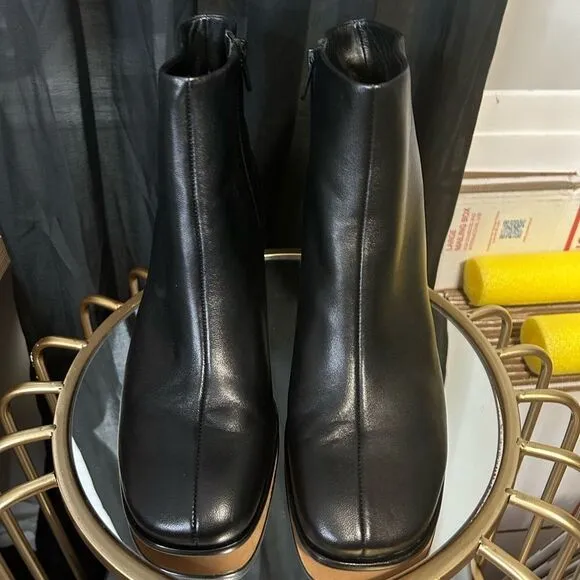 Vince Maggie Leather Boots NEW