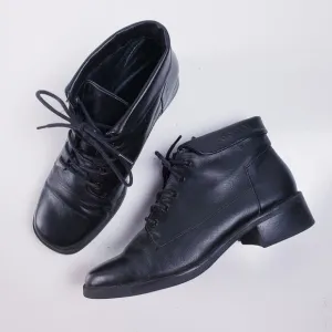 Vintage 90s y2k Bratz Square Toe Chunky Heel Black Ankle Boots Black Size 7.5