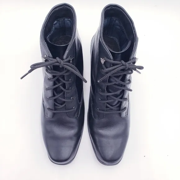 Vintage 90s y2k Lace Up Square Toe Chunky Heel Black Ankle Boots Booties Size 8