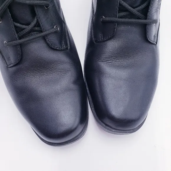 Vintage 90s y2k Lace Up Square Toe Chunky Heel Black Ankle Boots Booties Size 8