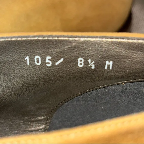 Vintage Bandolino Suede Chukka Ankle Boots made in Italy Size 8.5M