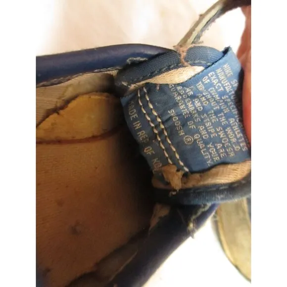 Vintage Boys Nike Toddler Shoes Sneakers Waffle Velcro 1983 Sz 9 831101KC6 Blue