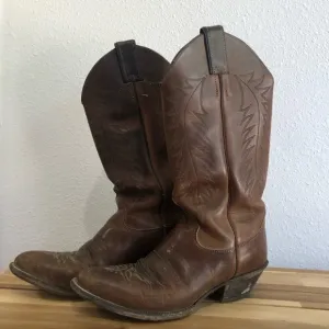 Vintage Justin Cowboy Boots