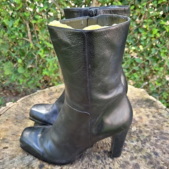 Vintage Nine West Ankle Boots/ Black Ankle Booties