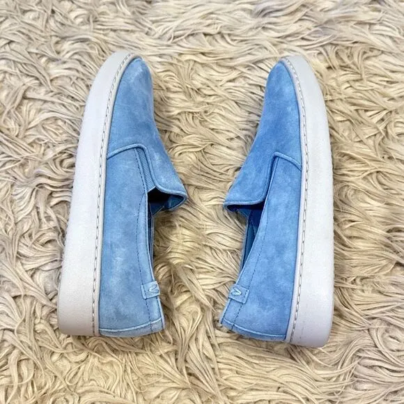 Vionic Avery blue suede slip on shoes size 8.5