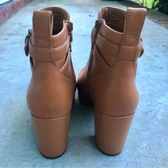 Vionic Nella Ankle Boots Heeled Camel Light Brown Tan Leather Water Repellent 9