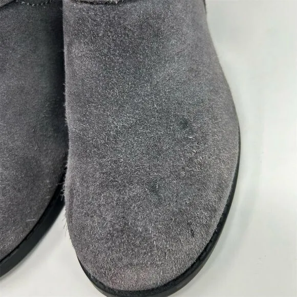 Vionic Women's Gray Suede Ankle Booties with Chain &amp; Buckle Size 6 Casual
