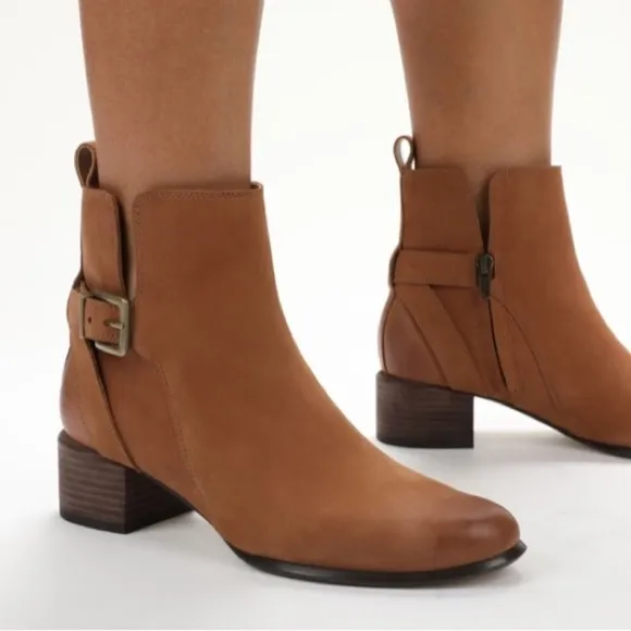 Vionic Women's Sienna Boots