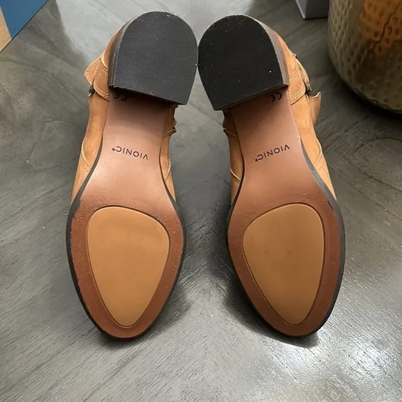 Vionic Women's Sienna Boots