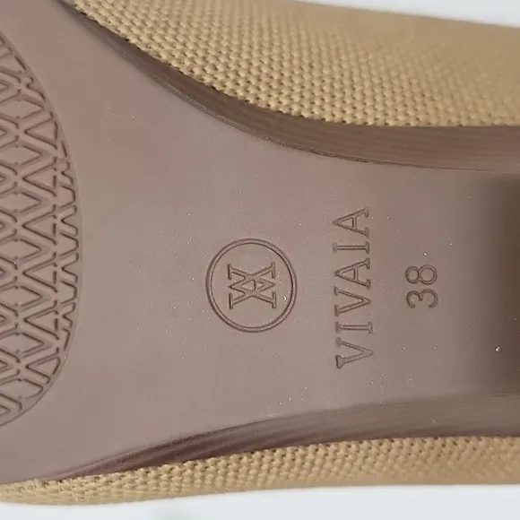 Vivaia Wedge Heel