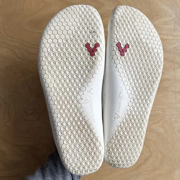 Vivo Barefoot Women's Primus Lite III Minimalist Trainer in White Size 41/10
