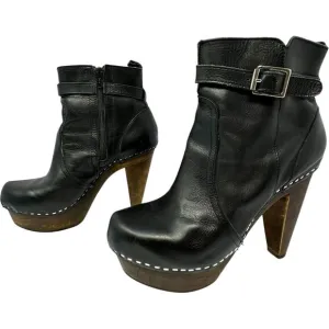 VTG Chunky Platform Stapled Black Leather Ultra High Heel Boots Goth Croquette