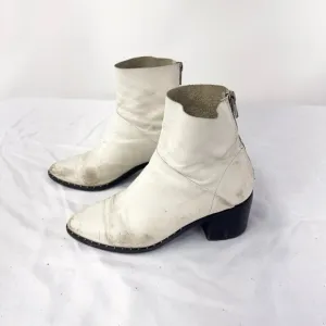 WHITE ZIP UP BOOTS SIZE 7 WOMENS