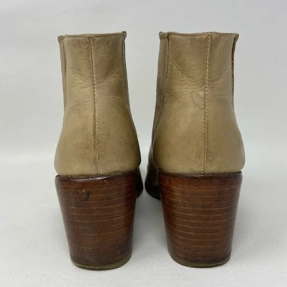 Wolverine 1000 Mile Samantha Pleet Taupe Leather Boots Booties Women’s Size 5.5