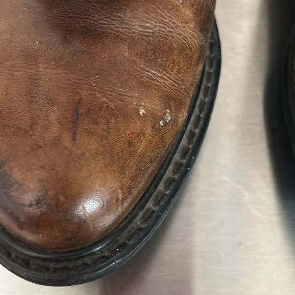 Wolverine Kiltie lace up vibram sole Leather Boots sz 10