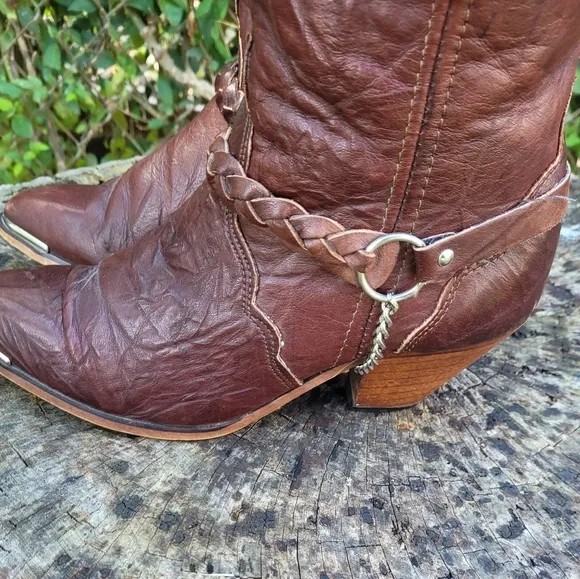 Women Cowgirl Boots/Western Boots Size 6 M