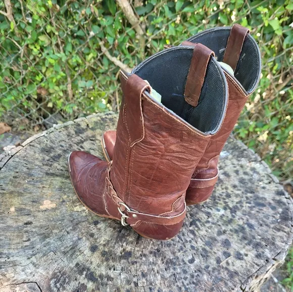 Women Cowgirl Boots/Western Boots Size 6 M