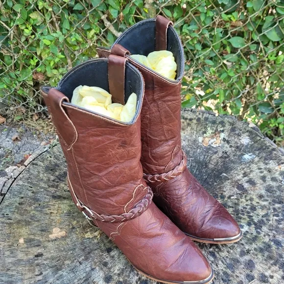 Women Cowgirl Boots/Western Boots Size 6 M