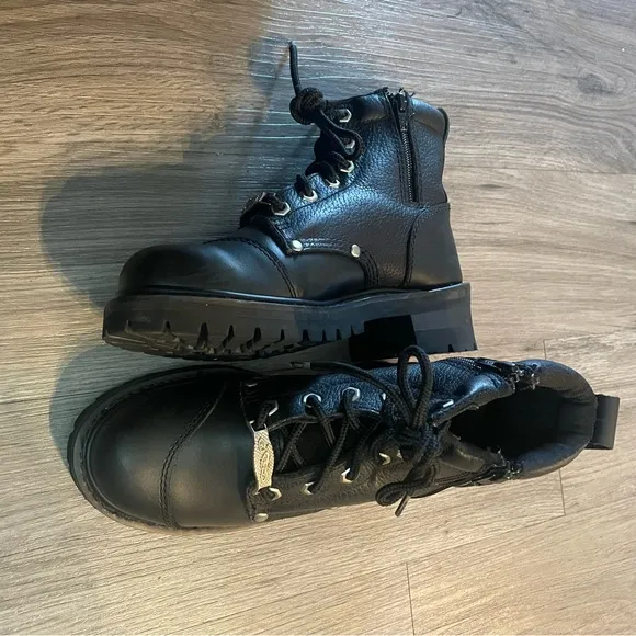 Women’s Black Leather River Road Motorcycle Boots EUC Sz 6.5 M