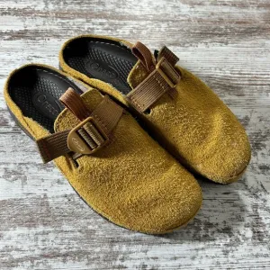 Women’s Chaco Paonia Clog Brown Slip-On Slide Shoes size 9 Suede Waterproof