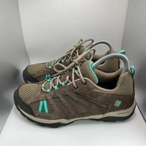 Women’s Columbia Hiking Shoes Size 8