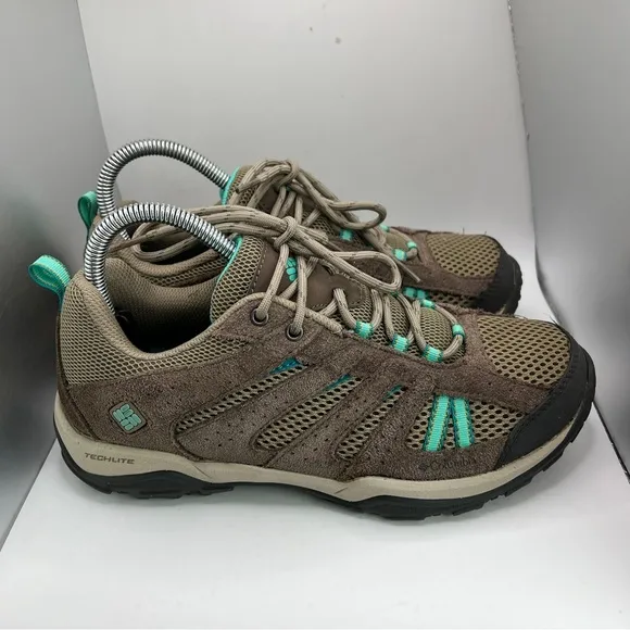 Women’s Columbia Hiking Shoes Size 8