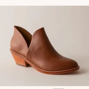 Women's Fortress Elise Shoes Size 38