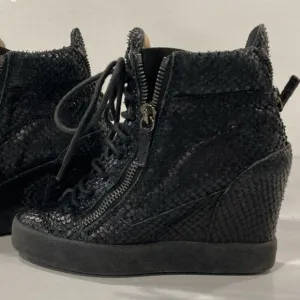 Women’s Giuseppe Zanotti Black Snakeskin Wedge Ankle Boots Size 36EU