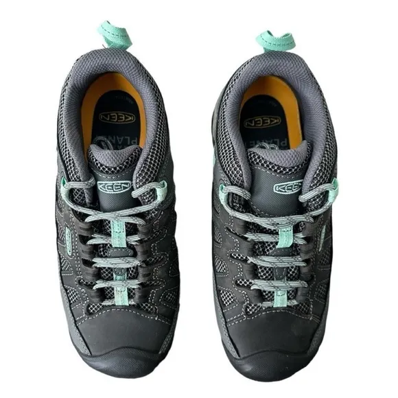 Women's Keen Targhee Gray Hiking Shoes Size 6.5