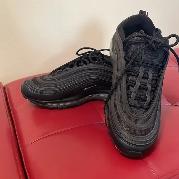 WOMEN'S NIKE AIR MAX 97 CASUAL SHOES