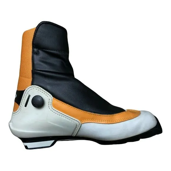 Womens Orange Salomon Vitane 8 CL Auto Fit Skate Ski Boots Size 6