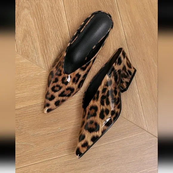 Women's Pointed Toe Chunky Heel Mule Slip-On Shoes, Stylish Glossy Leopard PU