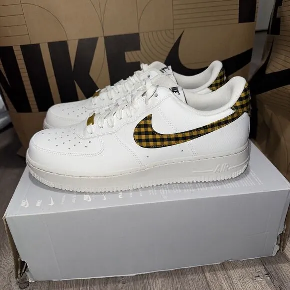 Women’s Size 10 - Nike Air Force 1 Low Bronzine DZ2784-102