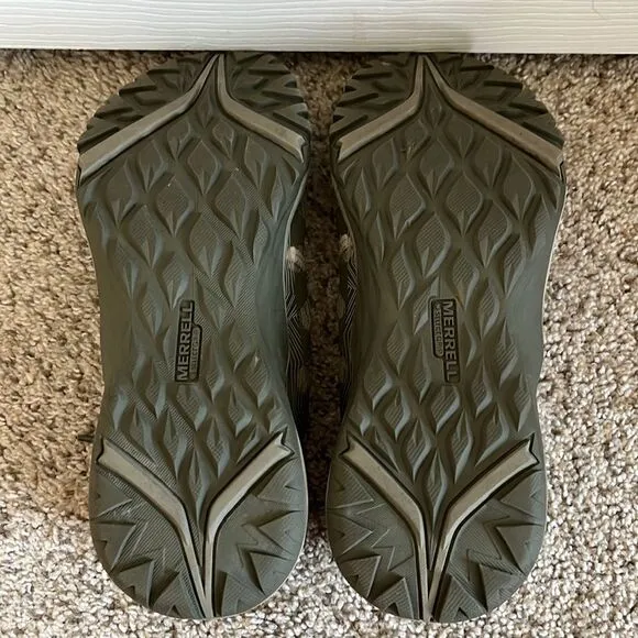 Women’s Hiking Shoes